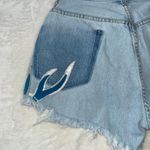 American Vintage  high rise jean shorts Photo 2
