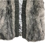 Romeo + Juliet Couture Faux Fur Vest Open Front Size Large Gray Knit Trim Photo 2