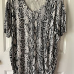 Anydoll Snake Print V Neck Tunic Top Women's 2XL Work Career Animal Daily Shirt Black Size XXL Photo 0