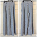 NWOT Women's Pleated Front Wide Leg Pants L Blue White Stripe 100% Cotton Size L Photo 1