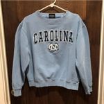 Colosseum Vintage Carolina Blue North Carolina Tar Heels crewneck - size medium/large Photo 0