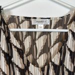 Dress Barn Womens  Brown Tan Pleated Sleeveless V-Neck Blouse Size Large EUC #4721 Photo 4