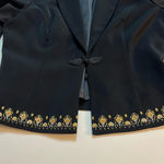 Vintage blazer Ann Travis black embroidered size 10 loop knot fall blazer jacket Photo 2