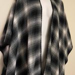 Forever 21 New Gray/ Black/ White Poncho Wrap One Size By Photo 2