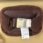 Lululemon  belt bag large fleece Photo 1