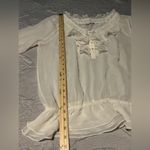 Peter Nygard  White Ruffled Long Sleeve SunBlouse Photo 6