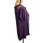 Mudd Purple Cut Out Cold Shoulder Short Sleeve T-Shirt with Embroidered Accents Photo 2