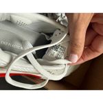 Adidas New Women’s barricade tennis court shoe sneaker size 10 Photo 2