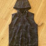 Ultracor  Zip Front Sleeveless Hoodie in Gray Camo Photo 0