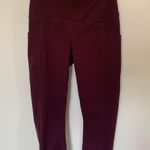 Yogalicious Cranberry Leggings. Photo 0