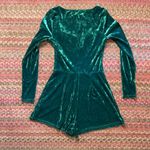 Urban Outfitters  GREEN VELVET LONG SLEEVE ROMPER JUMPSUIT ONE PIECE Photo 3