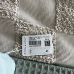 Lululemon NWT  Classic Unisex Ball Cap
*Structured
Size L/XL Photo 1