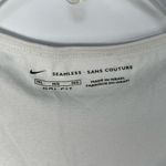 Nike  dri fit seamless athletic shirt size medium Photo 1
