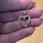 Kay Jewelers  diamond heart necklace 1/10 carat round cut 10 K yellow gold Photo 2