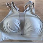 Gym shark MESH NECKLINE SPORTS BRA gray size medium Photo 0