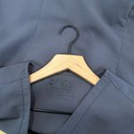 FIGS Casma Three-Pocket Scrub Top Charcoal Size Medium Photo 3