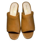 Diba True NWOT Women’s Twin Crest Leather Heeled Mules Tan Size 8 Photo 6