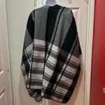 Woolrich  Black & White Soft Poncho Wrap One Size Photo 3