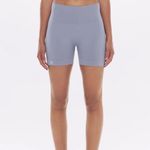 Madhappy  Set Active Sculptflex Biker Shorts in Calm, size Small Photo 0