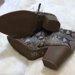 Universal Threads NWOT Gray Python Snakeskin Boots Photo 4