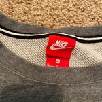 Nike ‼️ Crewneck Sweatshirt‼️ Photo 2