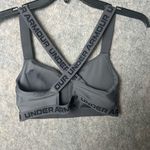 Under Armour  Woman Size Medium‎ Gray Sports Athletic Bra Photo 3
