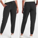 Athleta Women's Go Far Travel Pant Jogger Black Size 8 Photo 1