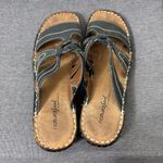 Natural Soul  Women's Black and Brown Sandals size 8 Photo 2