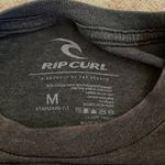 Rip Curl  graphic tshirt  Photo 2