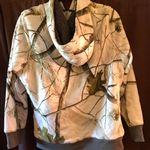 North Crest  Sweatshirt  Photo 1