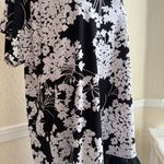 Cato Floral Drama Ruffle Hem Tunic Large Black White Blouse Modest Chic Career Photo 9