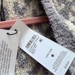 UGG Nwt  phoebe wrap cardigan gray‎ leopard print women’s size M Photo 8