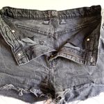 Urban Outfitters  BDG Dark Wash Gray  Girlfriend High Rise Denim Shorts Size 30 Photo 2