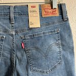 Levi's Levi’s mid length shorts Photo 2