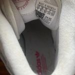 Adidas High-tops Photo 2