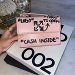 Pink “Money Bag” Cash Inside Faux Leather Structure Bag Photo 0