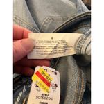 Gloria Vanderbilt  Wom Size 4 Light Wash All Around Slimming Effect Cropped Jeans Photo 1