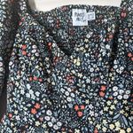 Princess Polly Floral Romper Shorts size 4 Smocked Long sleeve V neck Photo 3