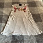 W5  Small Embroidered Cream Tank Top Photo 6