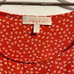 Hailey & Co. Small oversized blouse. Floral and ruffles. Rust/burnt orange color Photo 1