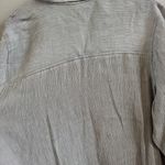 EXPRESS NWT  Grey/Silver Button-Up Shirt Photo 6