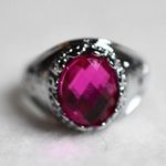 Source Unknown New Party Pink Cut Glass Stone Etched Silver Tone Band Size 7 Ring Photo 0