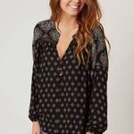 Amuse Society  Globe Trotter Henley top Photo 0