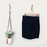 Theory NWT Pleat Wrap Skirt Black/White Dot Velvet Size 6 Photo 2