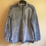 Properly Tied  Small Pullover Photo 0