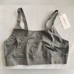 Momcozy  Nursing and Pumping Gray Bra 
Size‎ L
93% Cotton 7% Spandex Photo 3