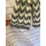 Lovestitch  woman’s sweater size large Photo 2