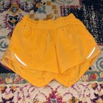 Lululemon Hotty Hot  Shorts 4" Photo 0