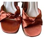 Lulus Lulu’s Lucianto Copper Satin Ankle Strap Wooden Platform Sandals SZ 6 Photo 3