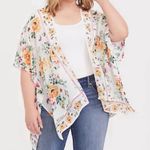 Torrid Women’s Floral and Butterfly Kimono Size M/L Photo 4